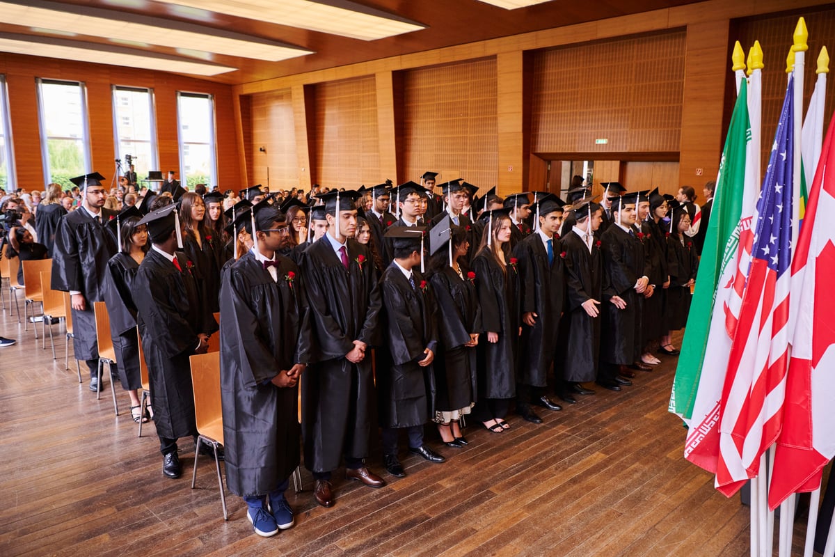 105_ISF_Graduation-Ceremony_01-06-24_AKO