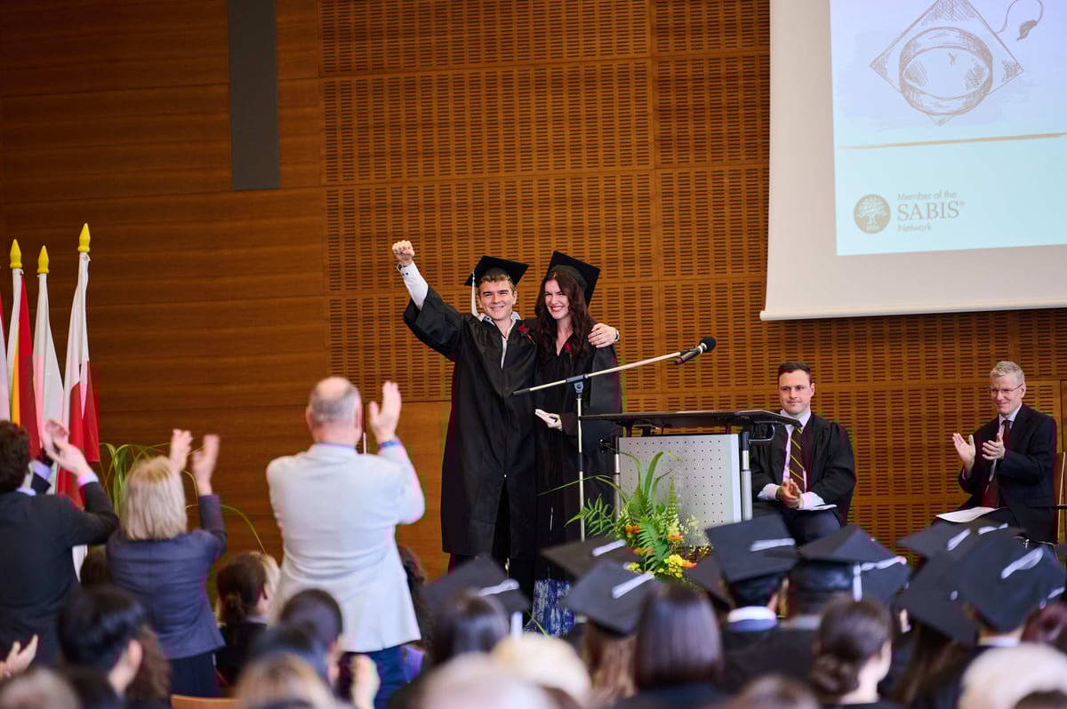 178_ISF_Graduation-Ceremony_01-06-24_AKO